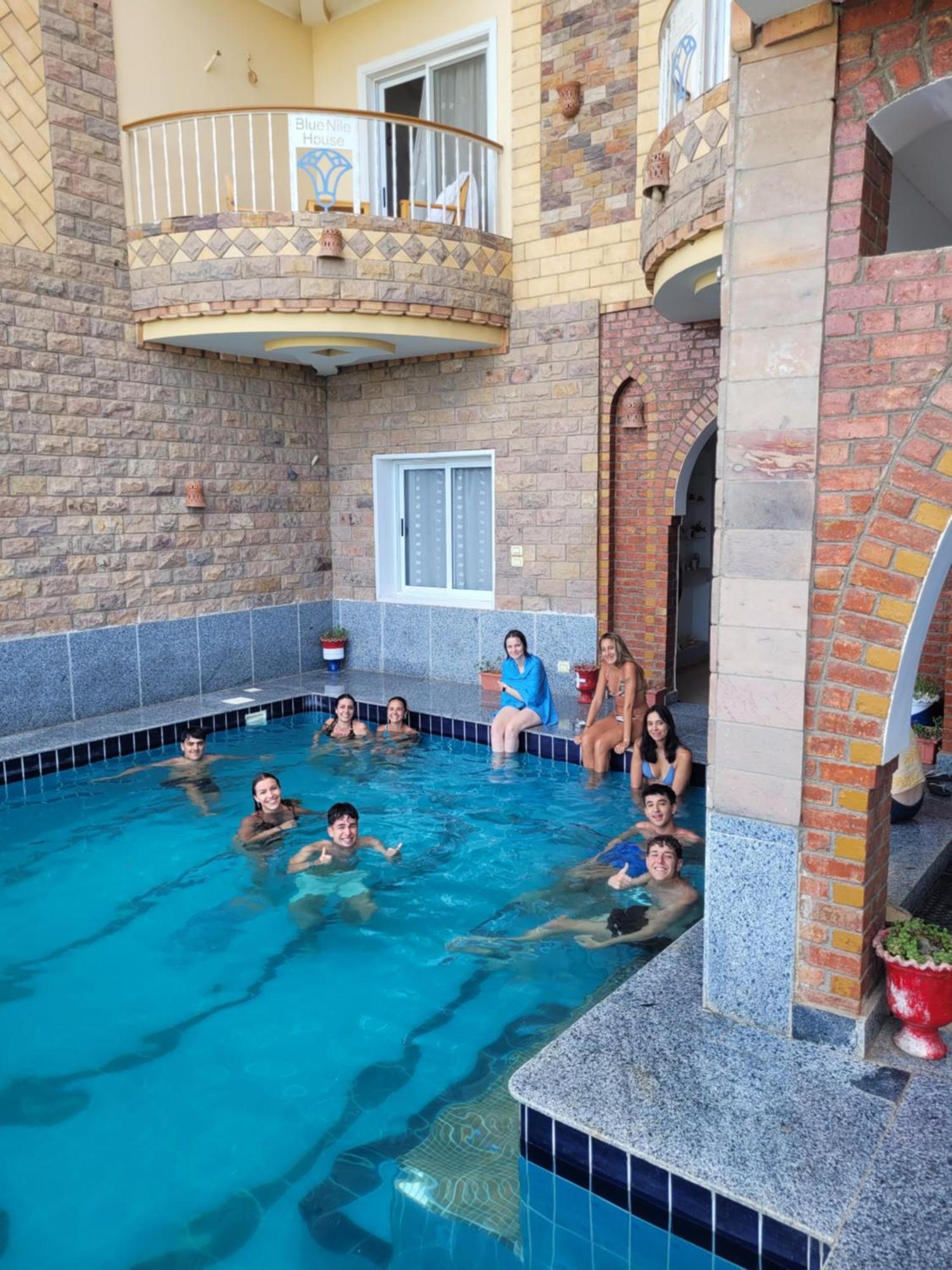 Blue Nile House Apartment Luxor Bagian luar foto